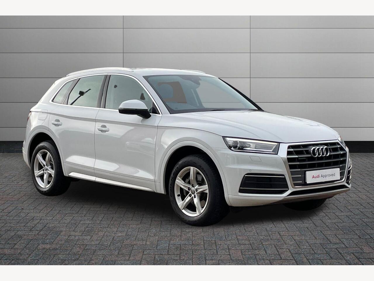 Main listing image - Audi Q5