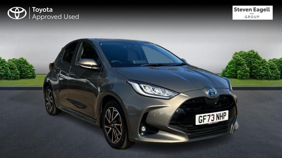 Main listing image - Toyota Yaris