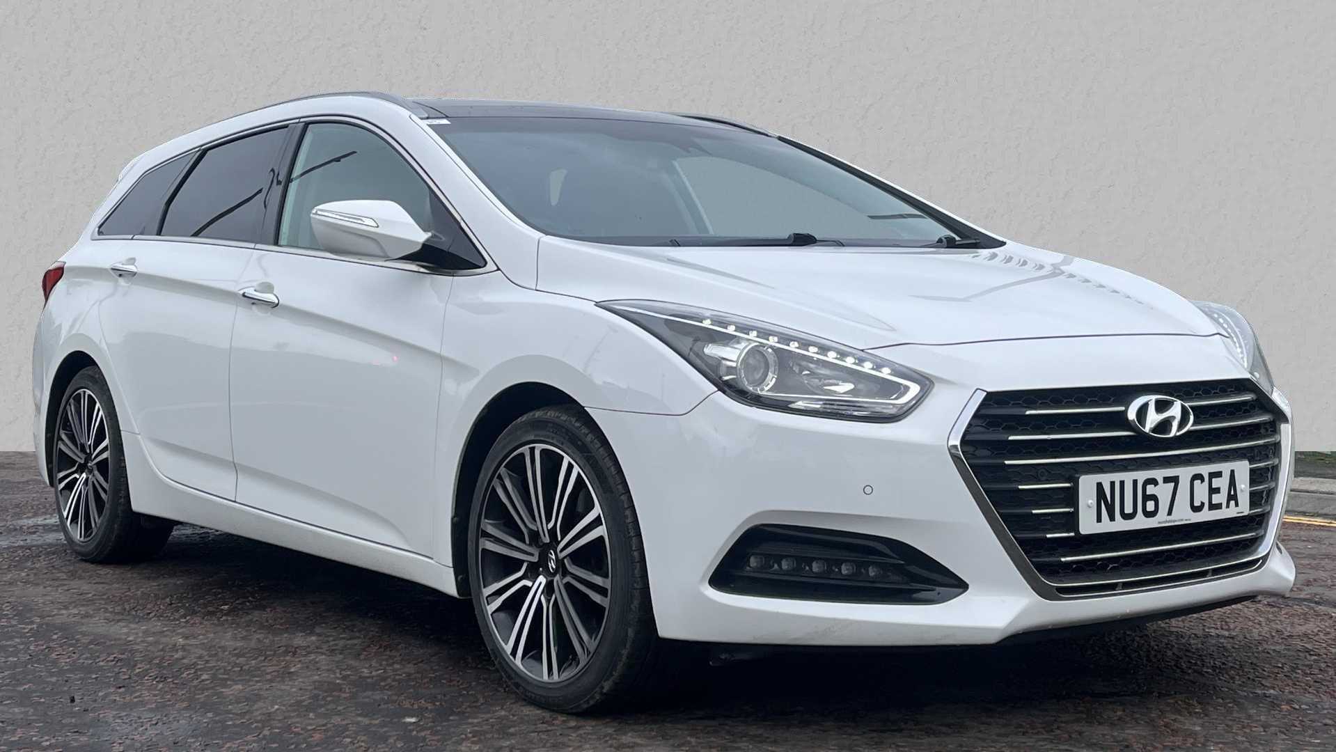 Main listing image - Hyundai i40