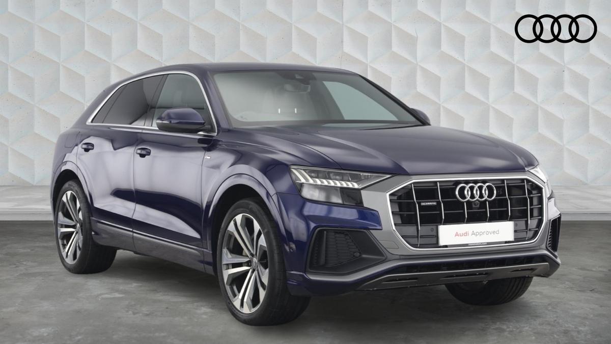 Main listing image - Audi Q8