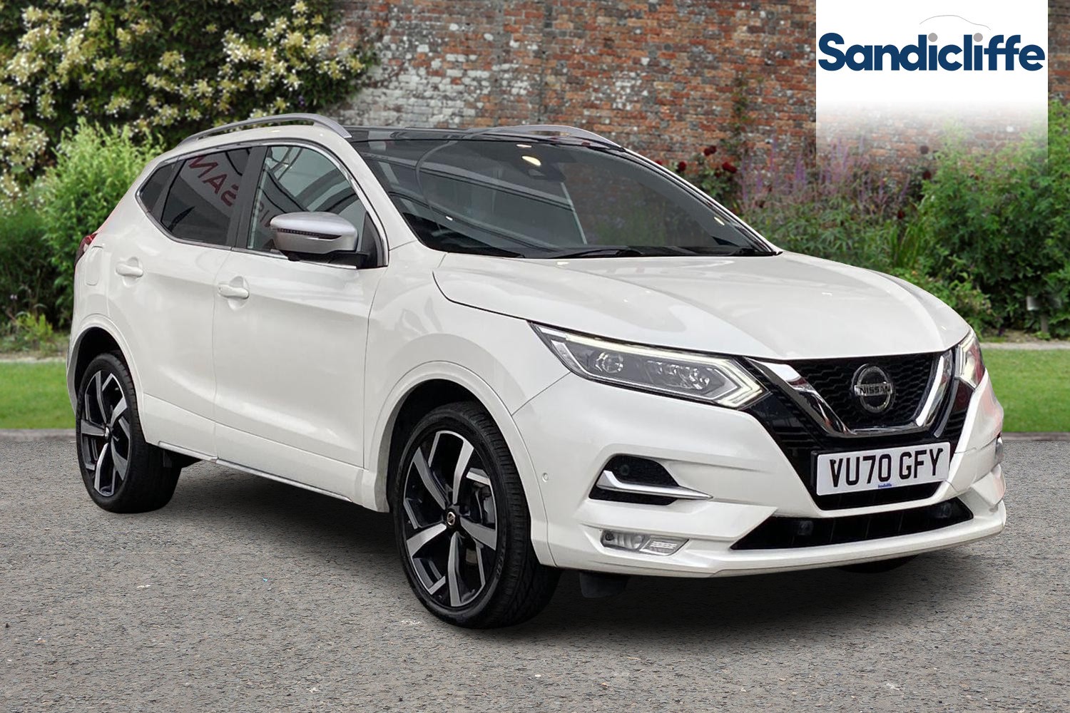 Main listing image - Nissan Qashqai