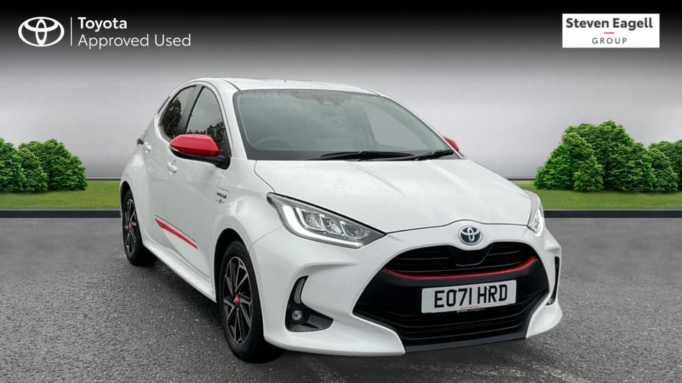 Main listing image - Toyota Yaris