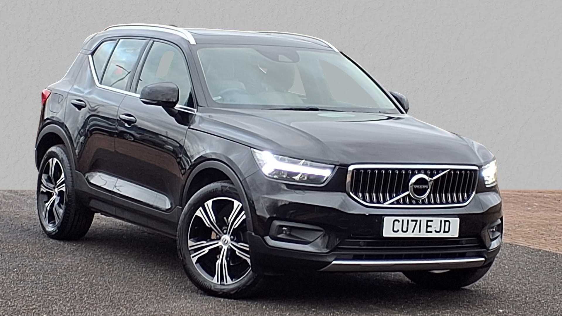 Main listing image - Volvo XC40