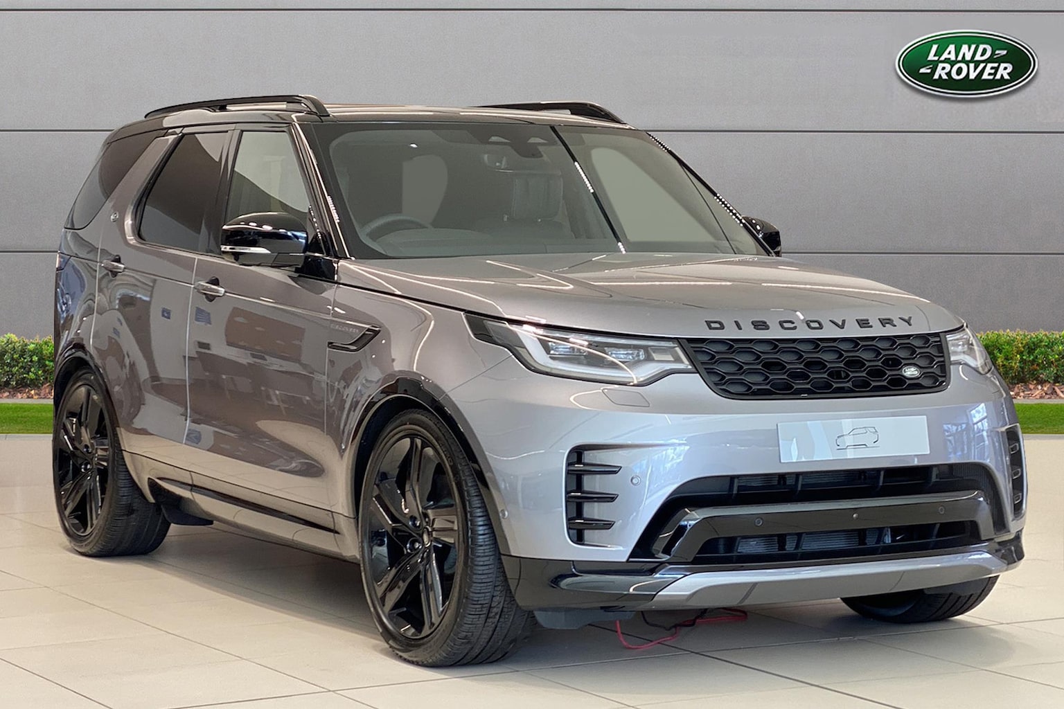 Main listing image - Land Rover Discovery