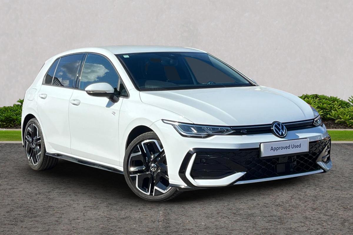Main listing image - Volkswagen Golf