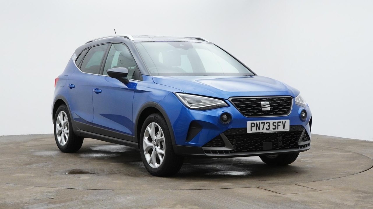 Main listing image - SEAT Arona