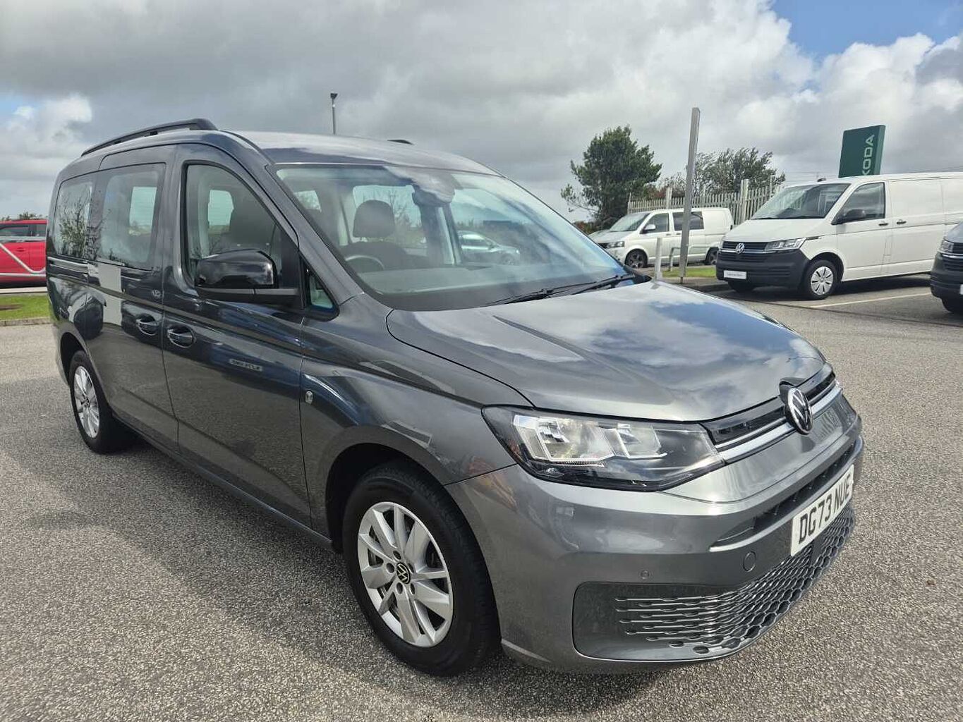 Main listing image - Volkswagen Caddy Maxi Life