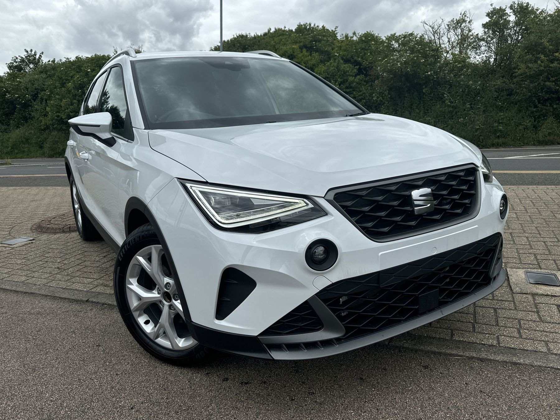 Main listing image - SEAT Arona