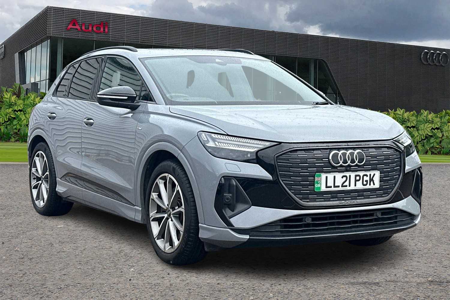 Main listing image - Audi Q4