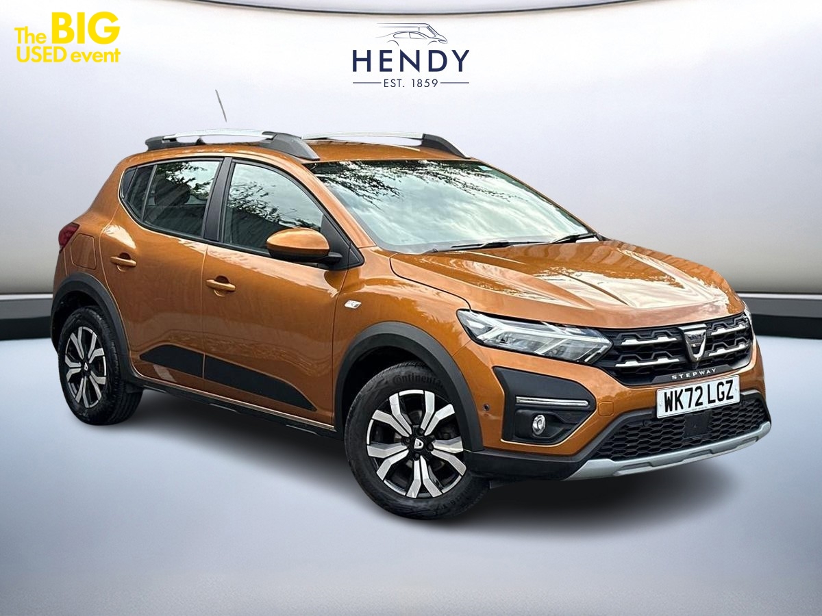 Main listing image - Dacia Sandero Stepway