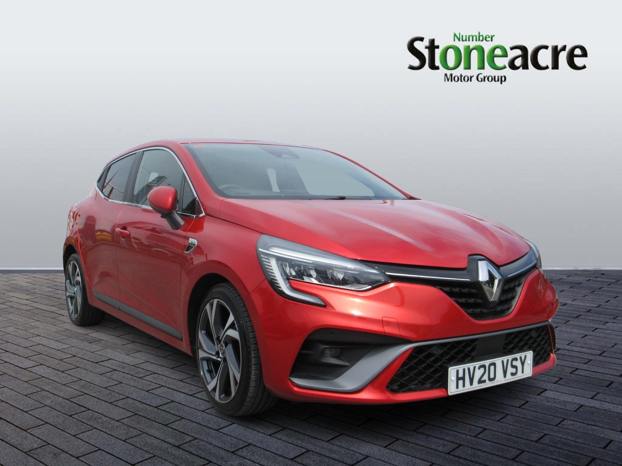 Main listing image - Renault Clio