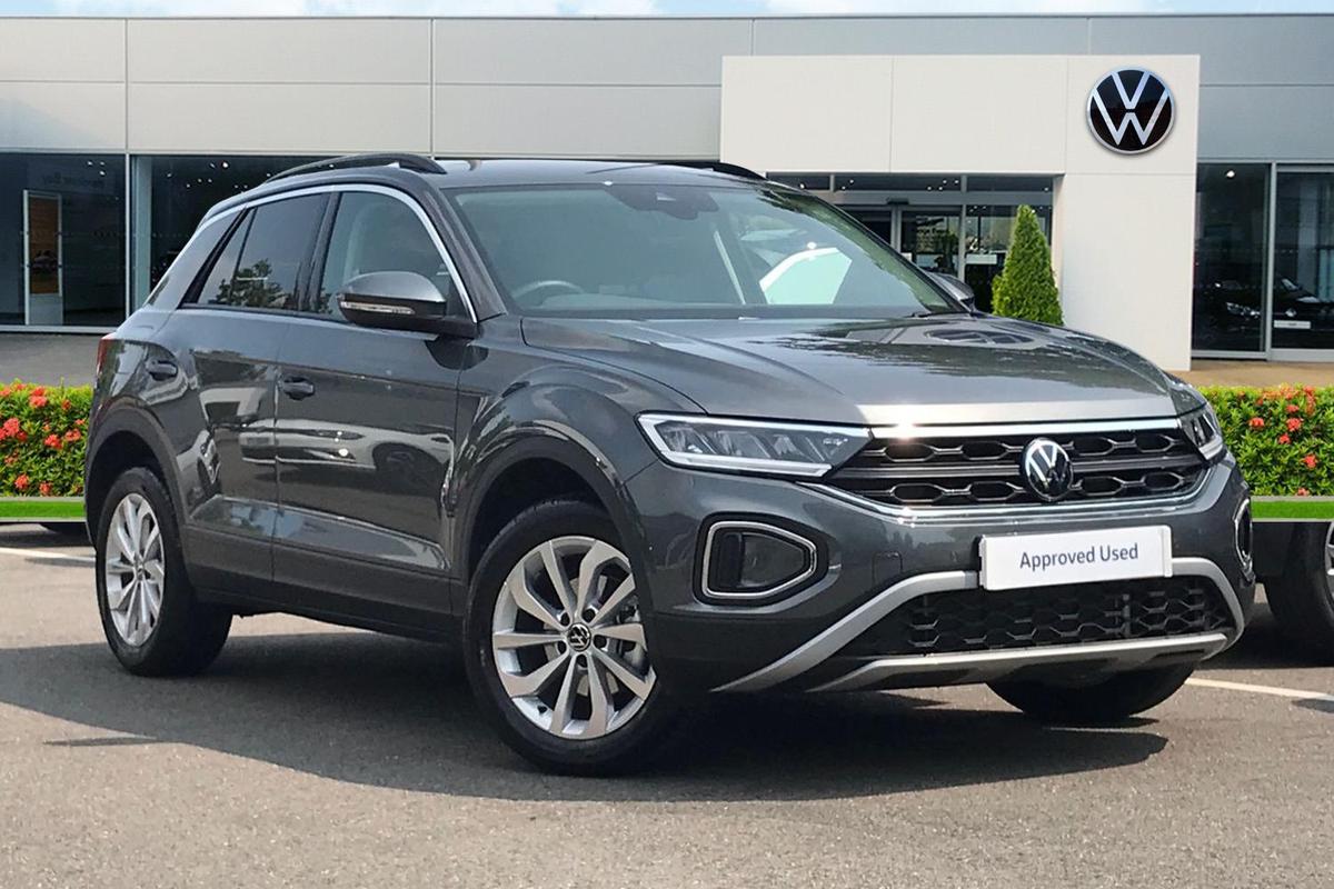 Main listing image - Volkswagen T-Roc