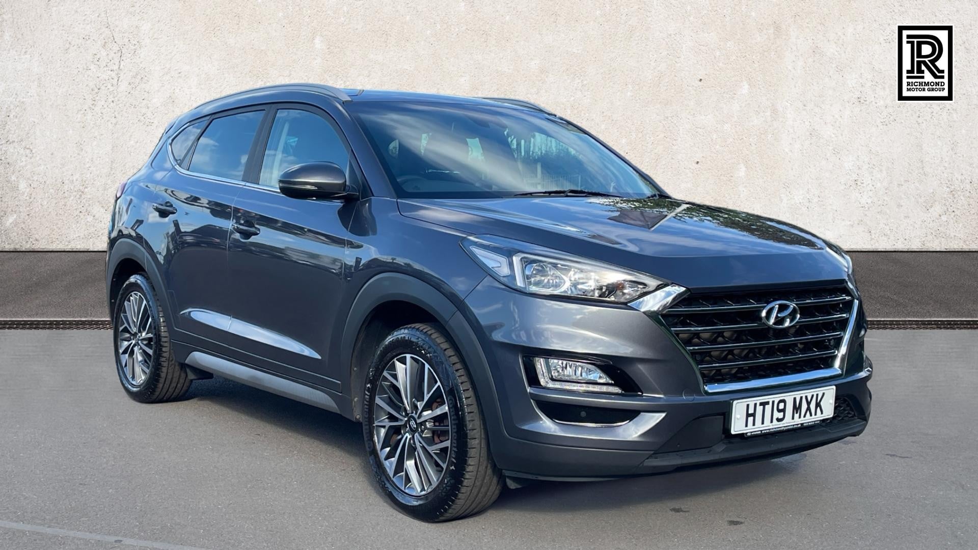 Main listing image - Hyundai Tucson