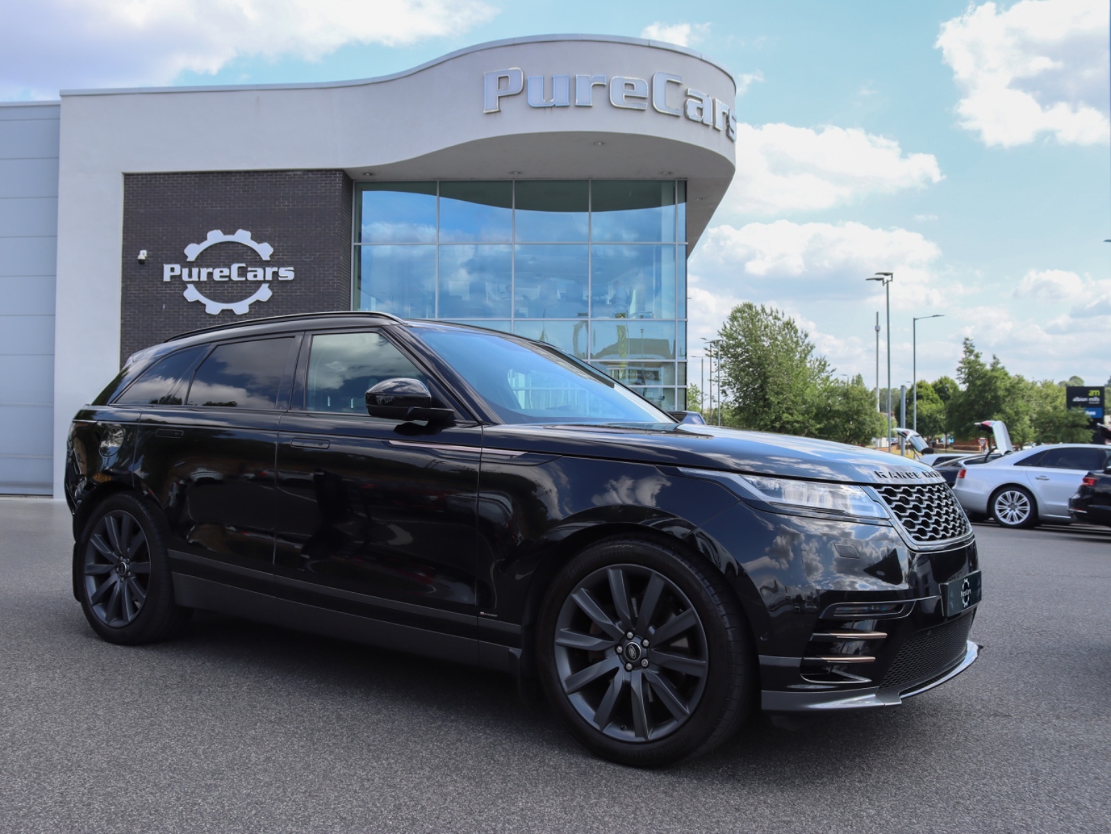 Main listing image - Land Rover Range Rover Velar