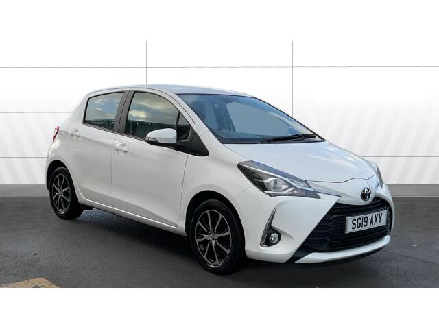 Main listing image - Toyota Yaris