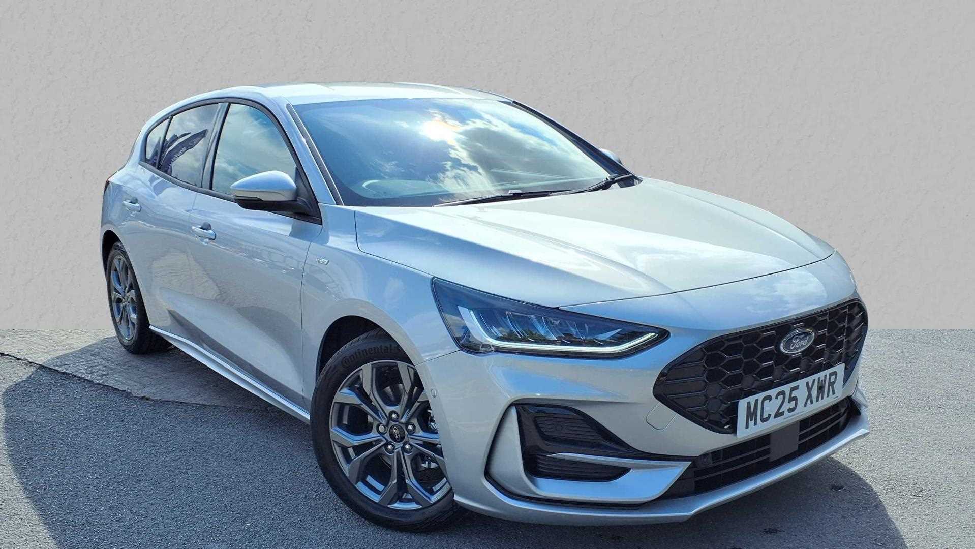 Main listing image - Ford Focus