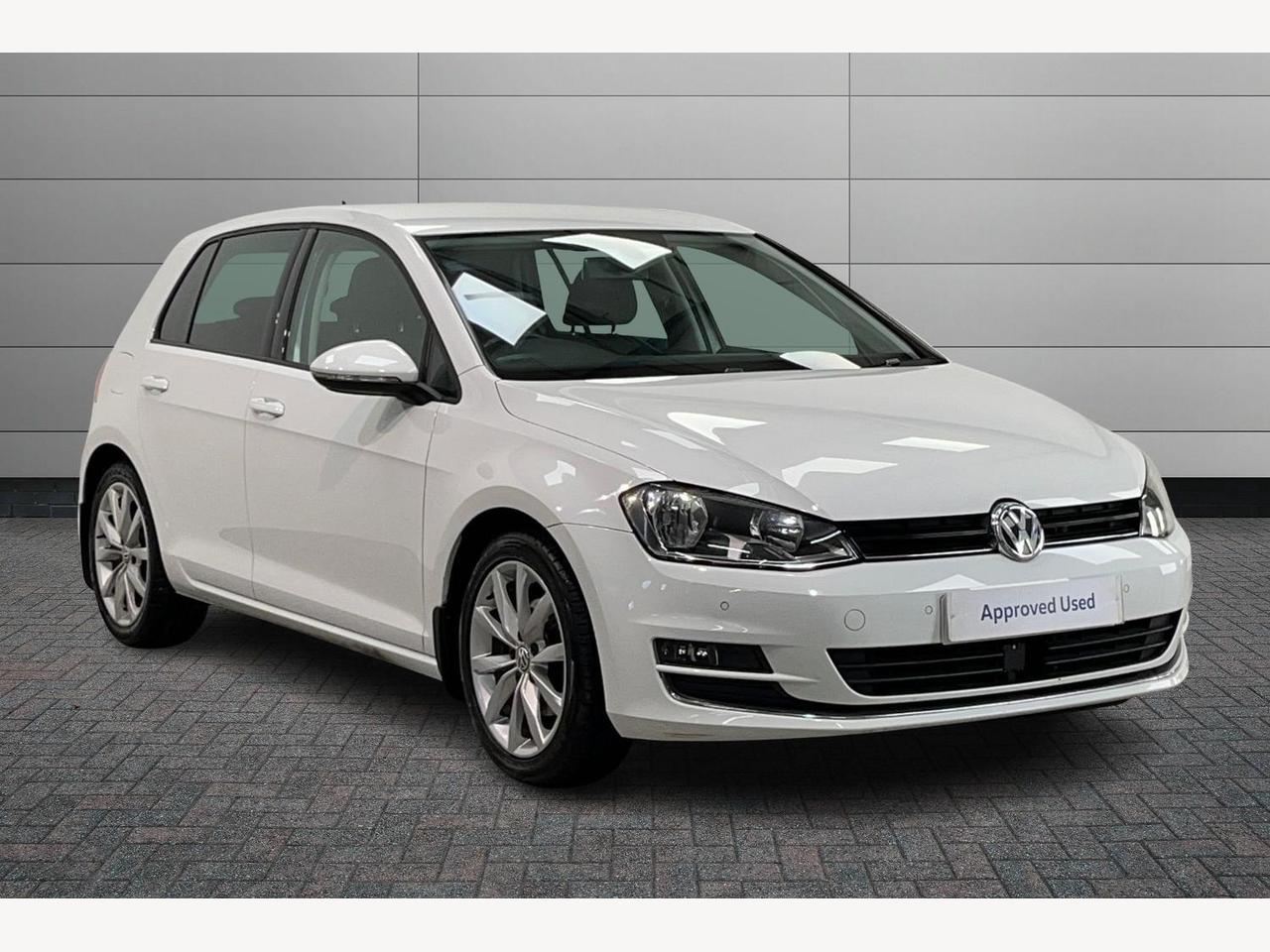 Main listing image - Volkswagen Golf