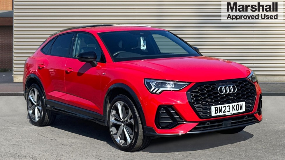 Main listing image - Audi Q3