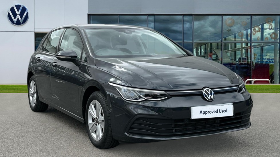 Main listing image - Volkswagen Golf