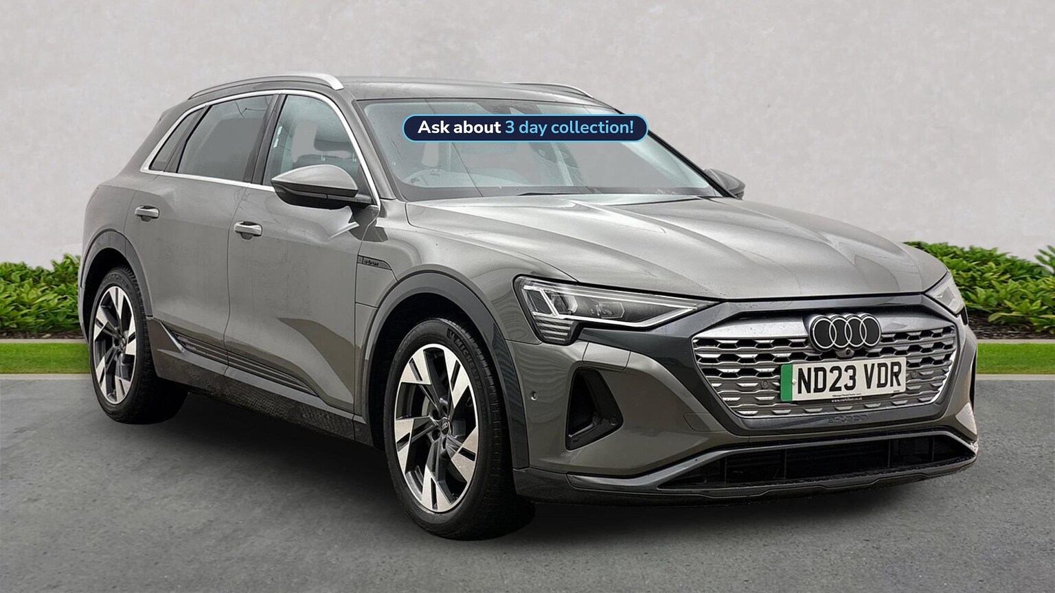 Main listing image - Audi Q8