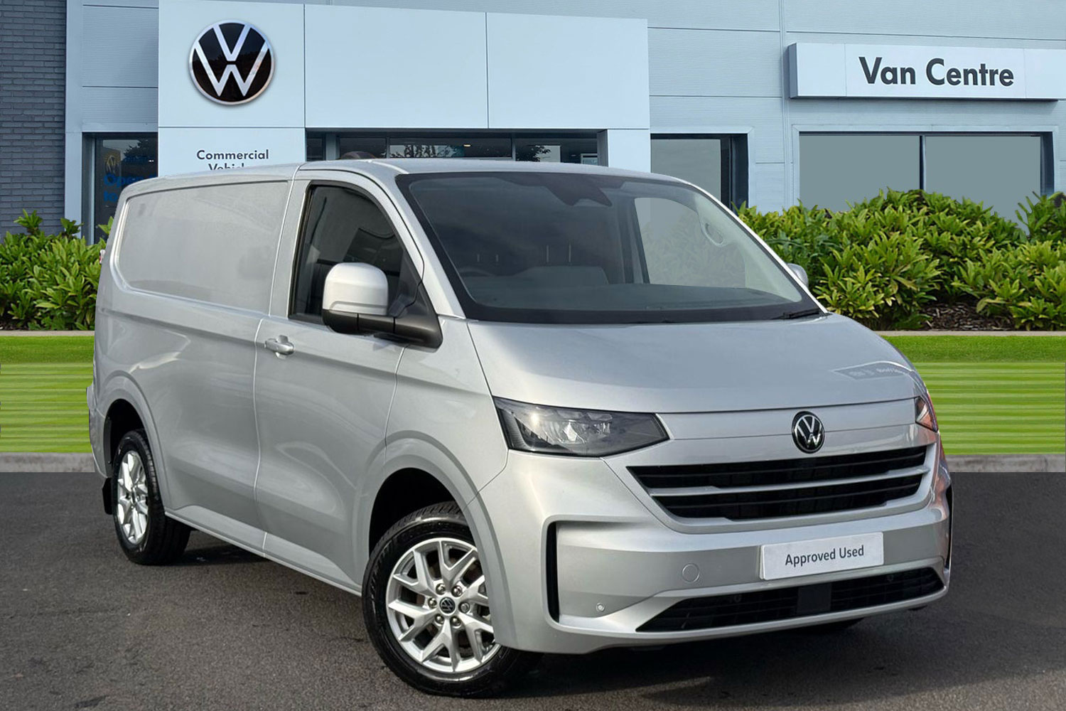 Main listing image - Volkswagen Transporter
