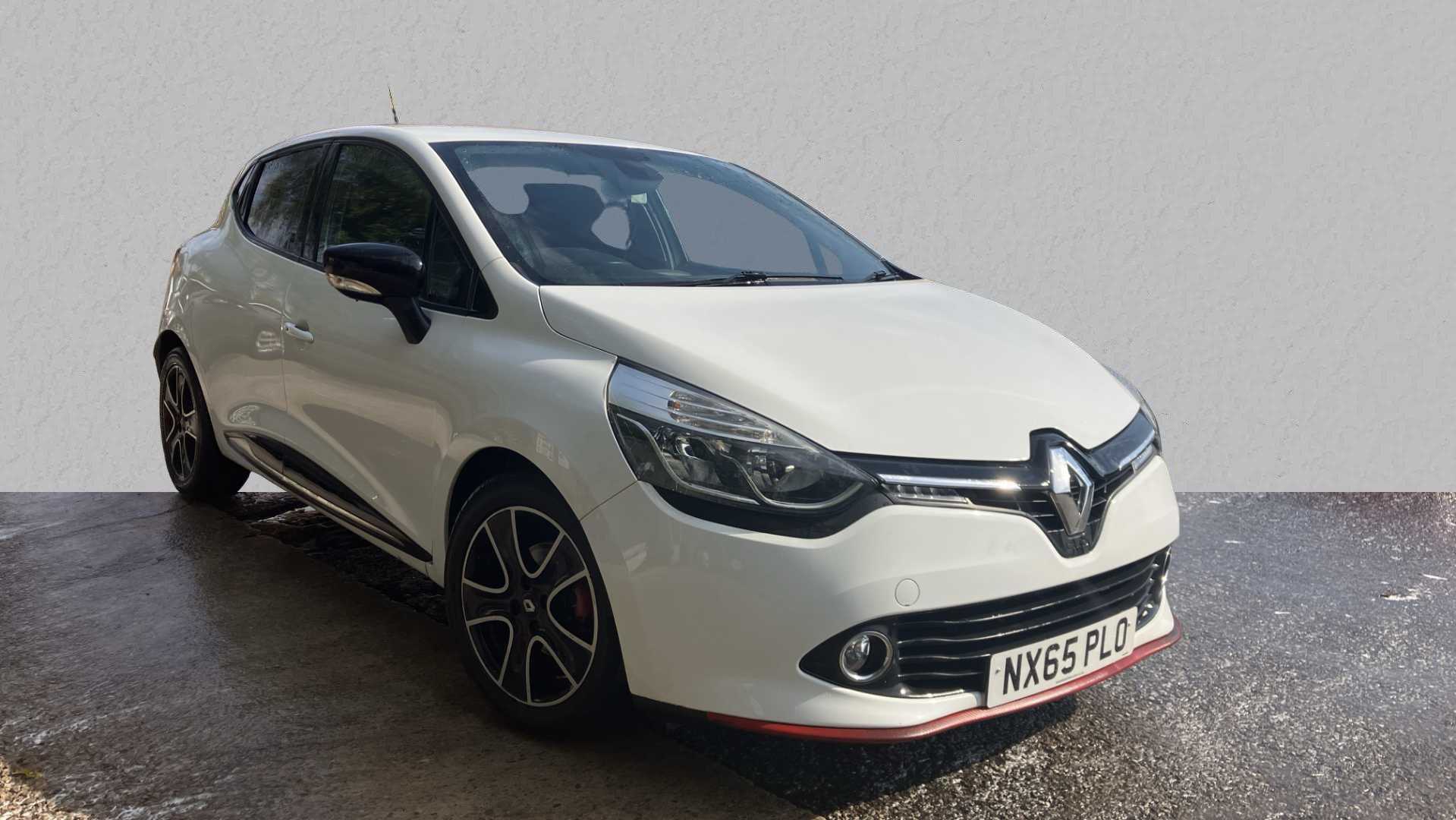 Main listing image - Renault Clio