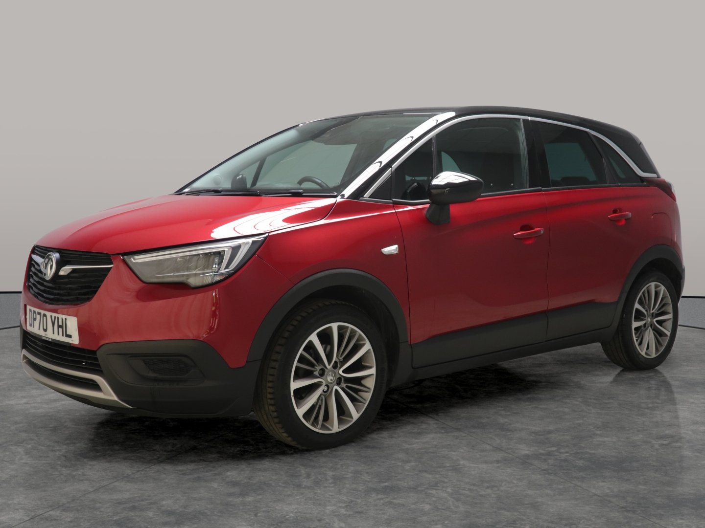 Main listing image - Vauxhall Crossland X