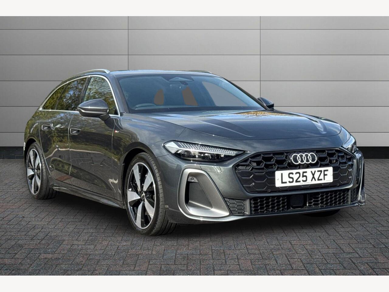 Main listing image - Audi A5