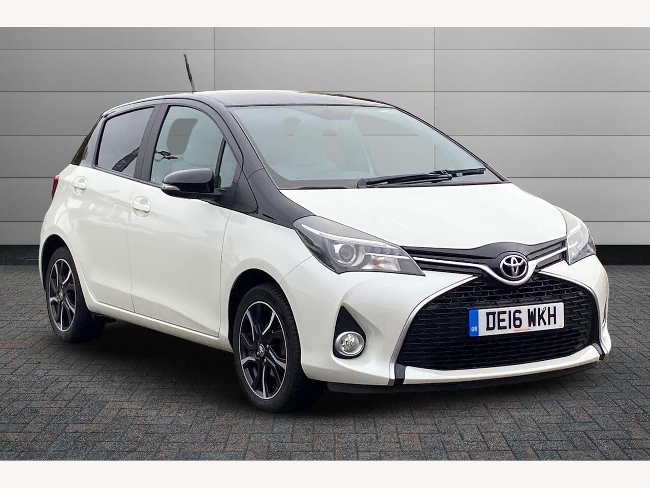 Main listing image - Toyota Yaris