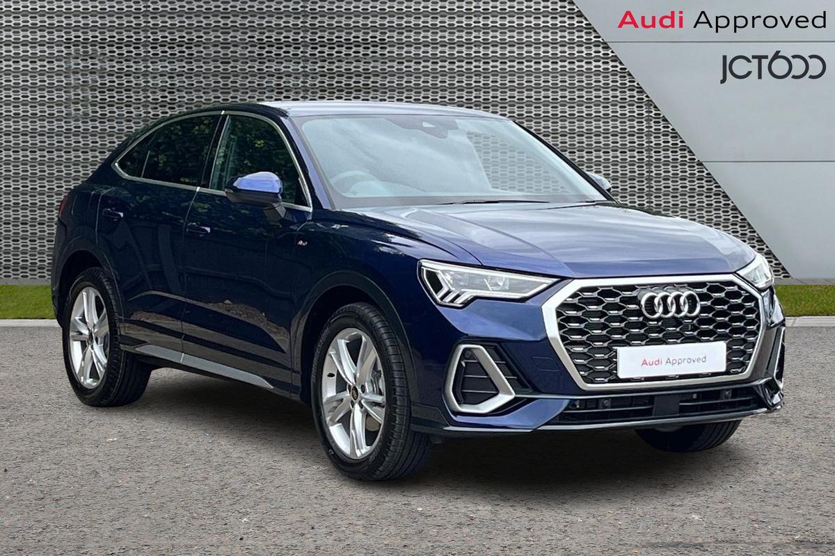 Main listing image - Audi Q3