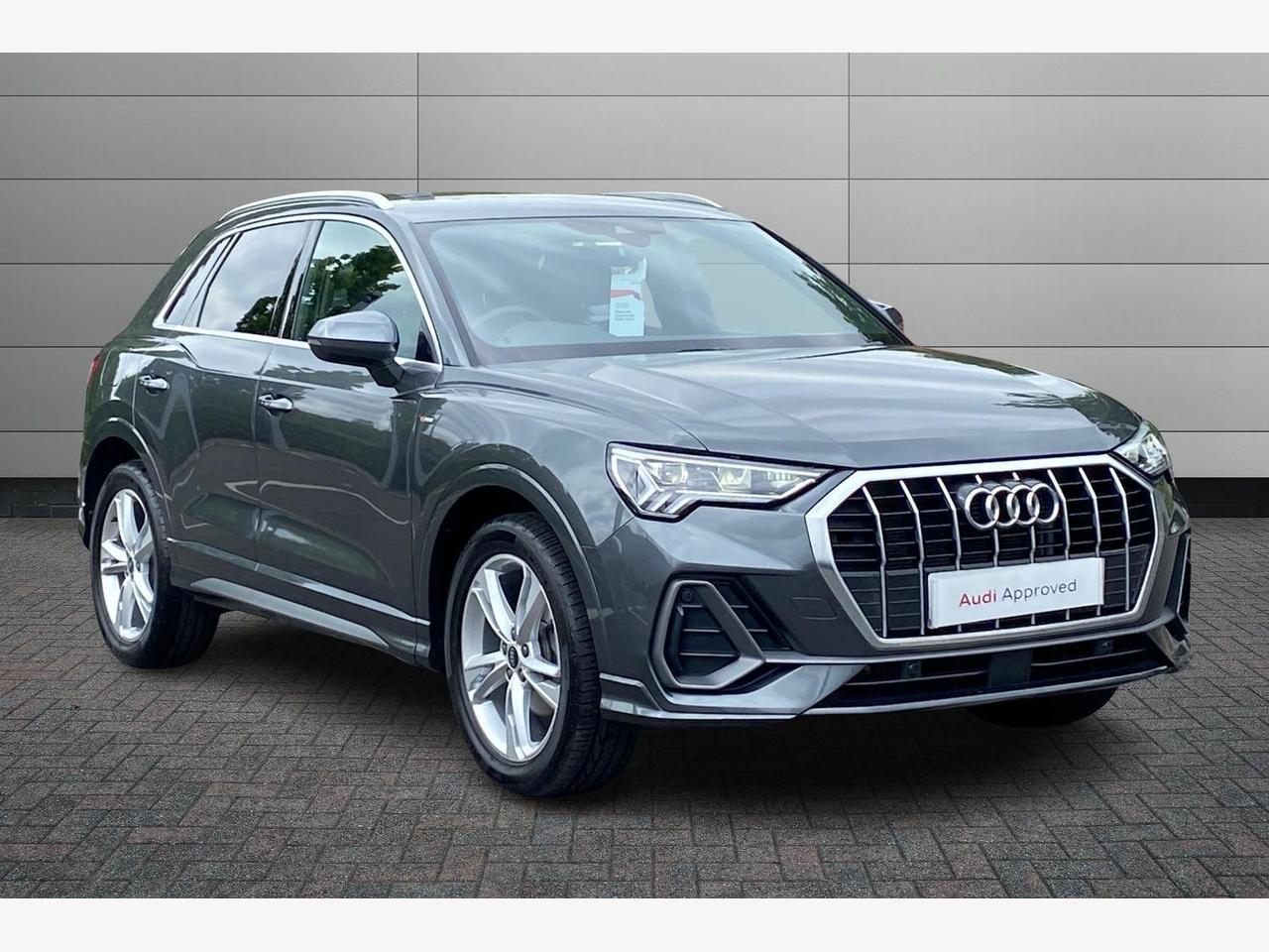 Main listing image - Audi Q3