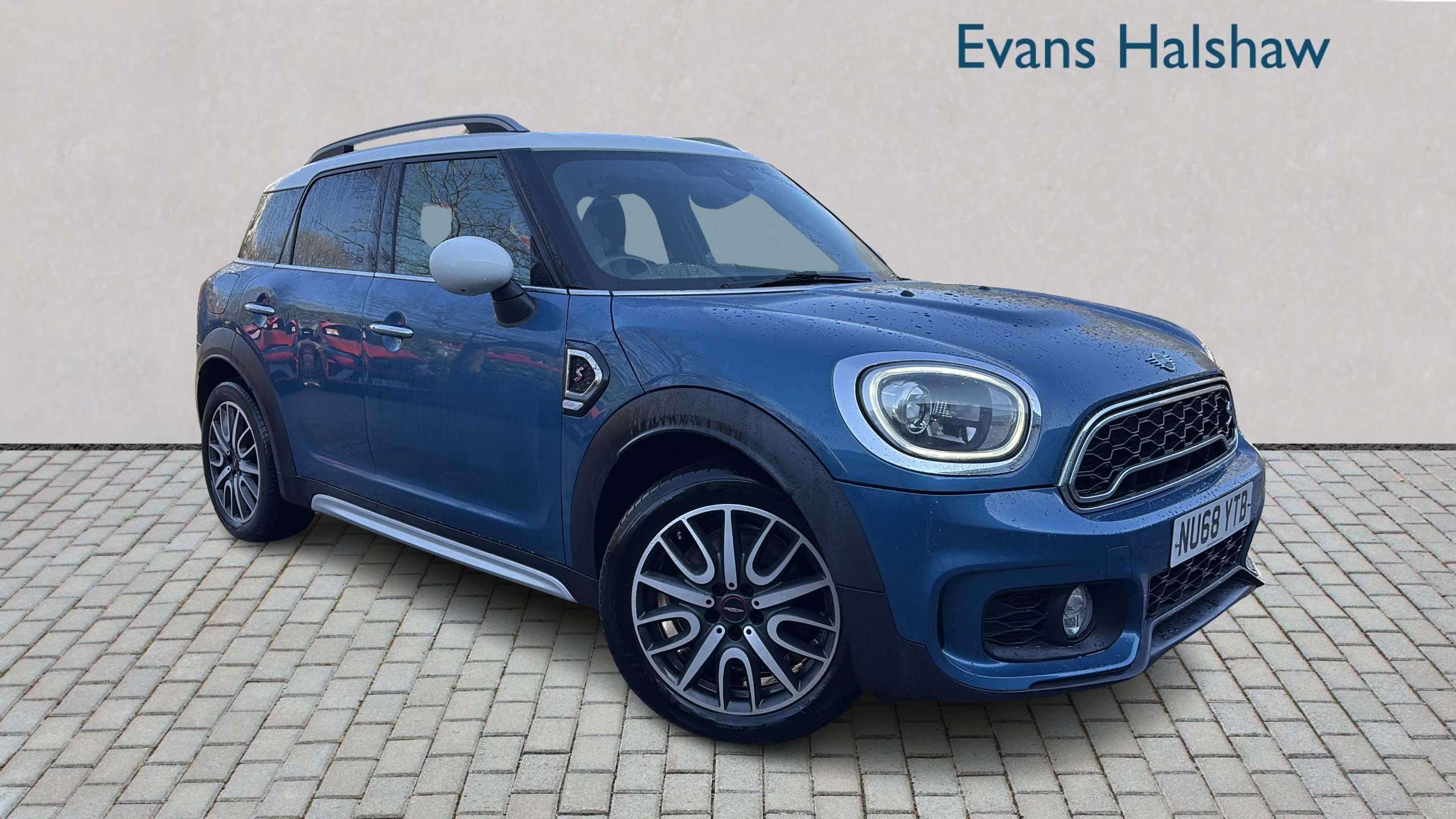 Main listing image - MINI Countryman