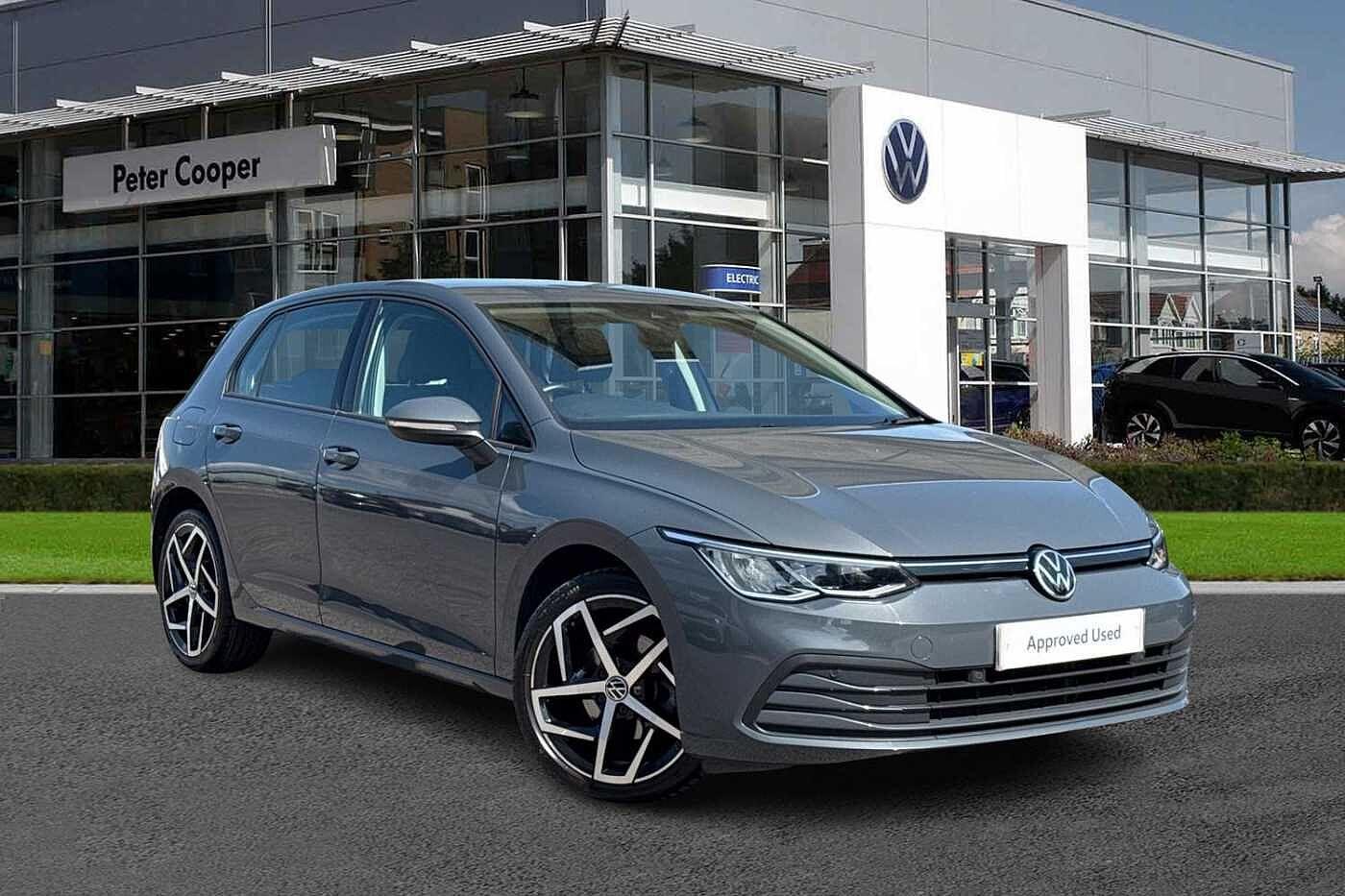 Main listing image - Volkswagen Golf