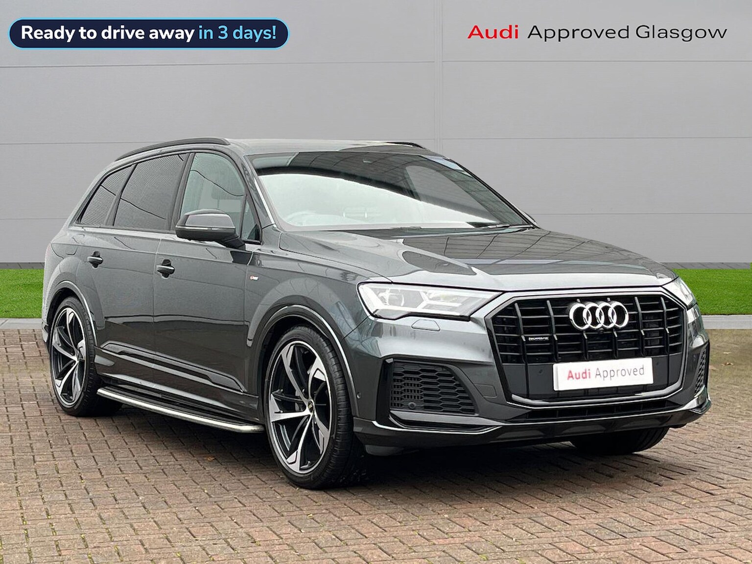 Main listing image - Audi Q7