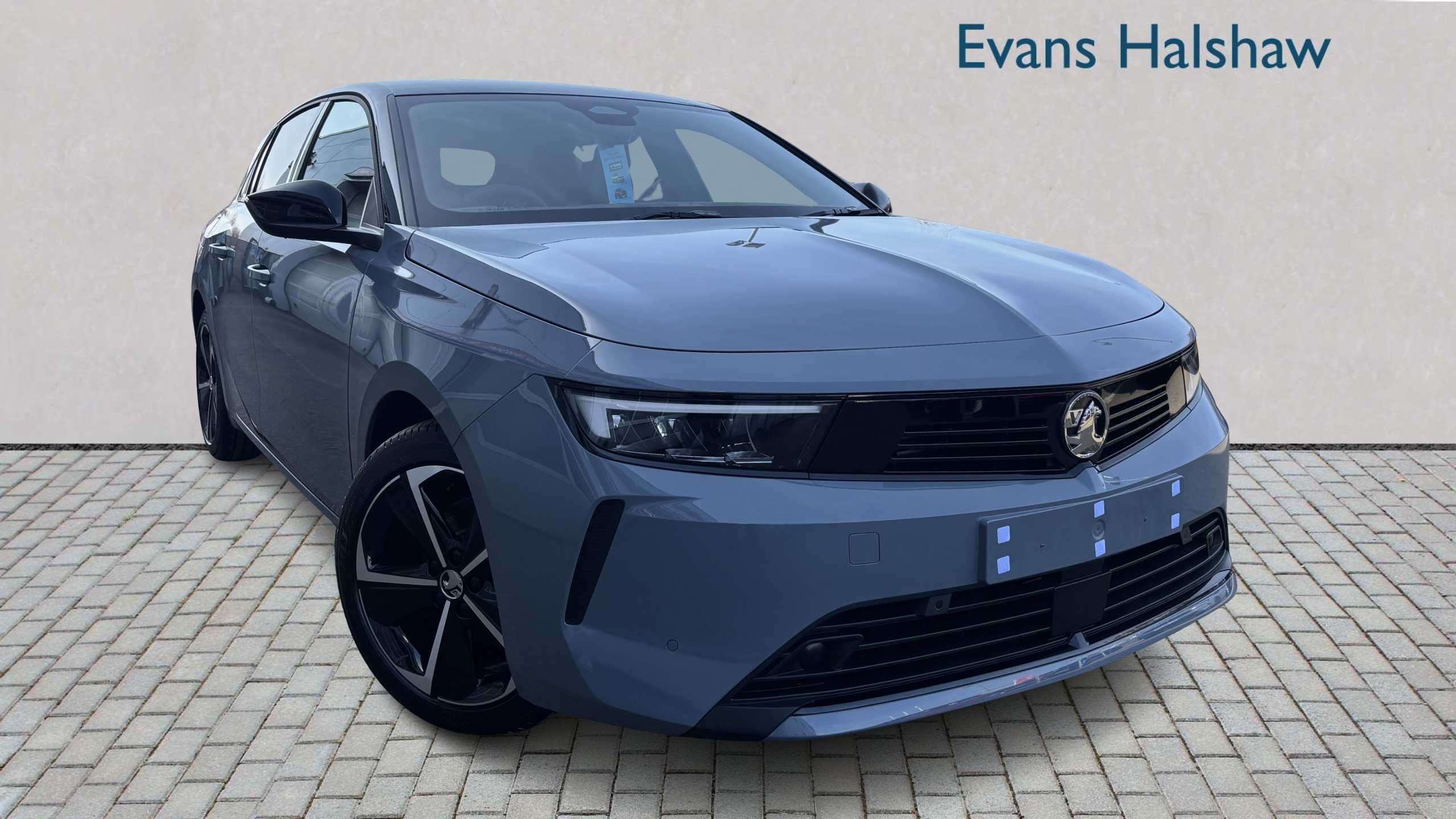 Main listing image - Vauxhall Astra