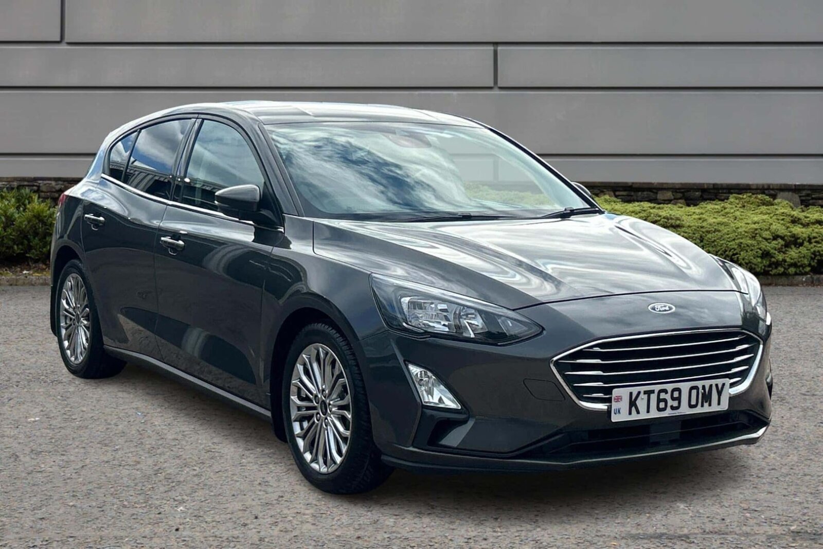 Main listing image - Ford Focus