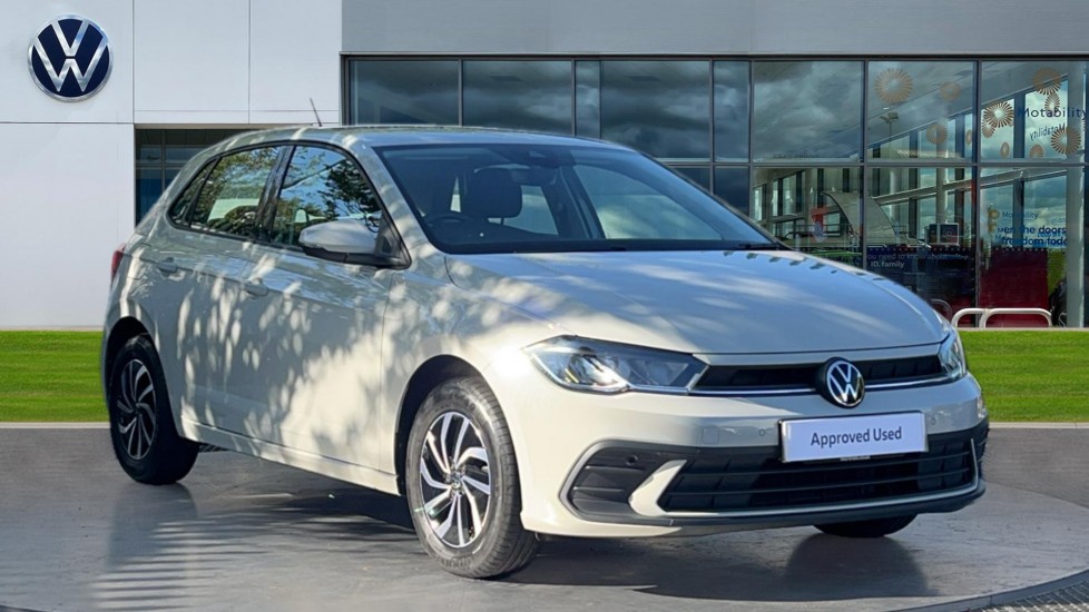 Main listing image - Volkswagen Polo