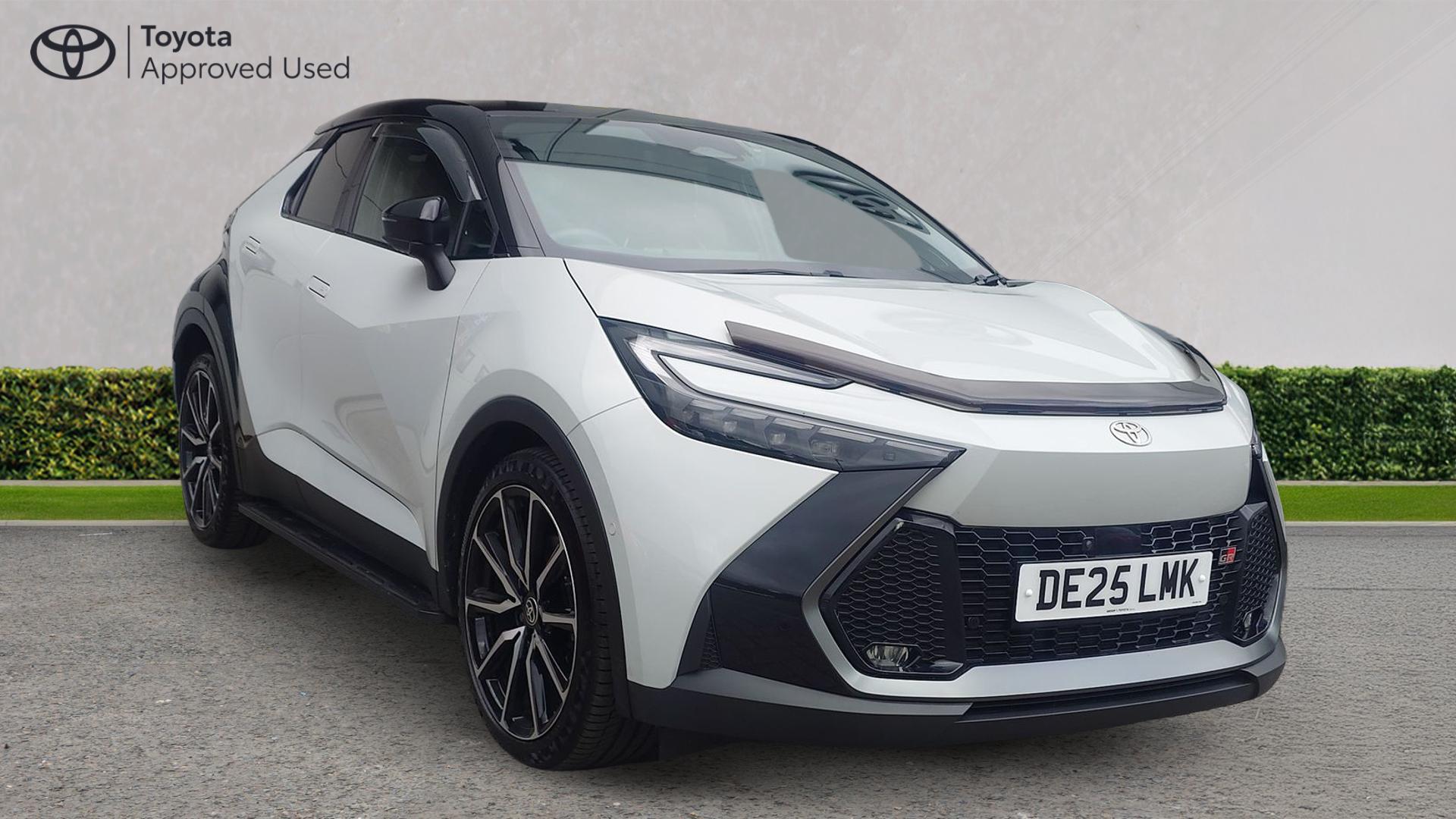 Main listing image - Toyota C-HR