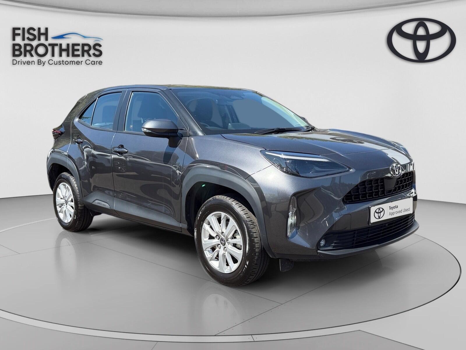 Main listing image - Toyota Yaris Cross