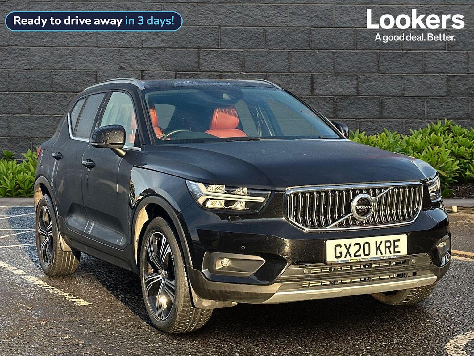 Main listing image - Volvo XC40