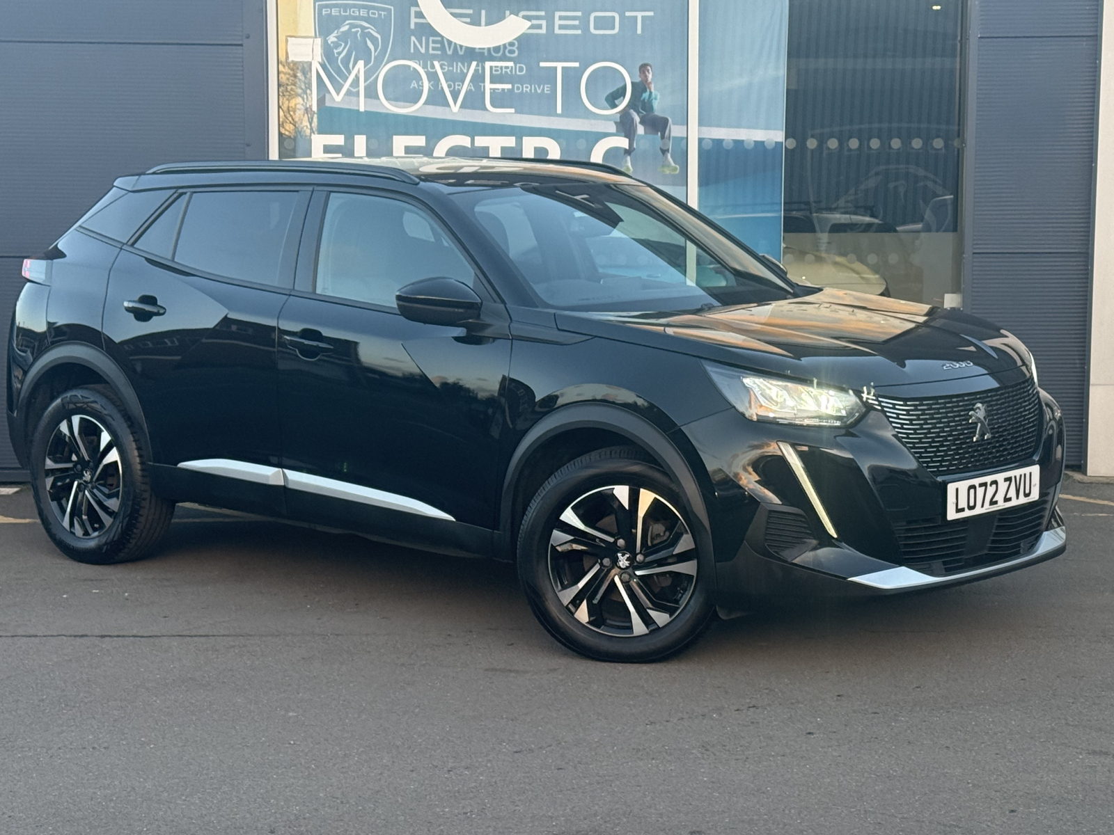 Main listing image - Peugeot 2008