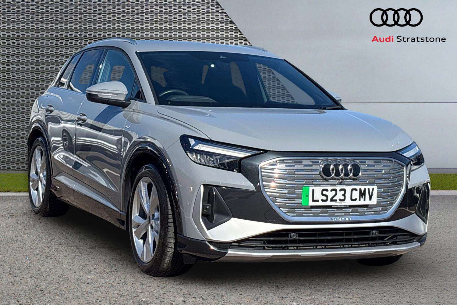 Main listing image - Audi Q4