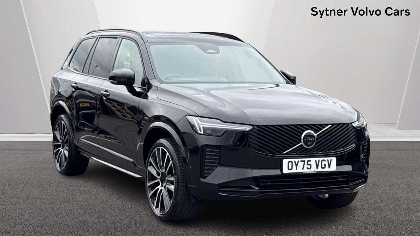 Main listing image - Volvo XC90