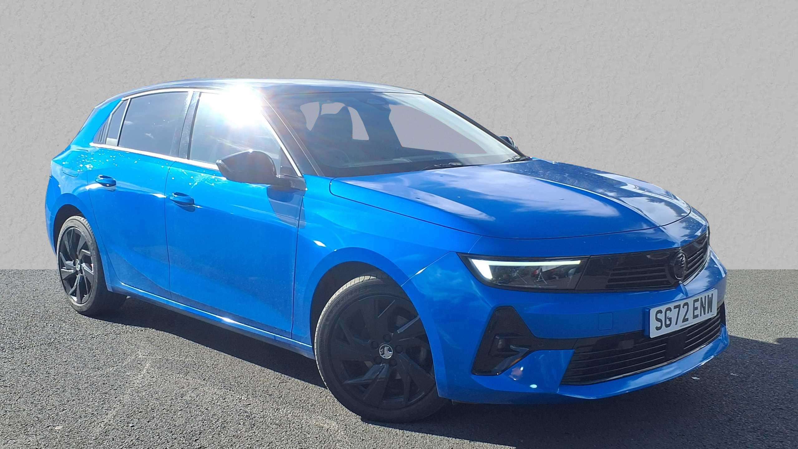 Main listing image - Vauxhall Astra