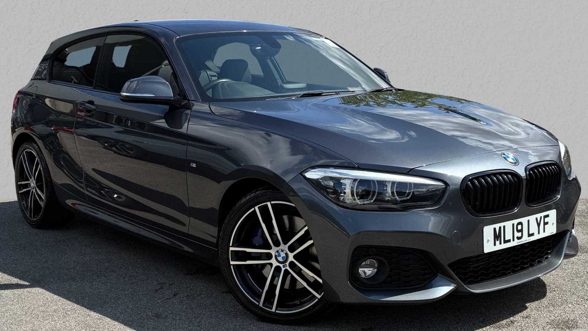Main listing image - BMW 1 Series