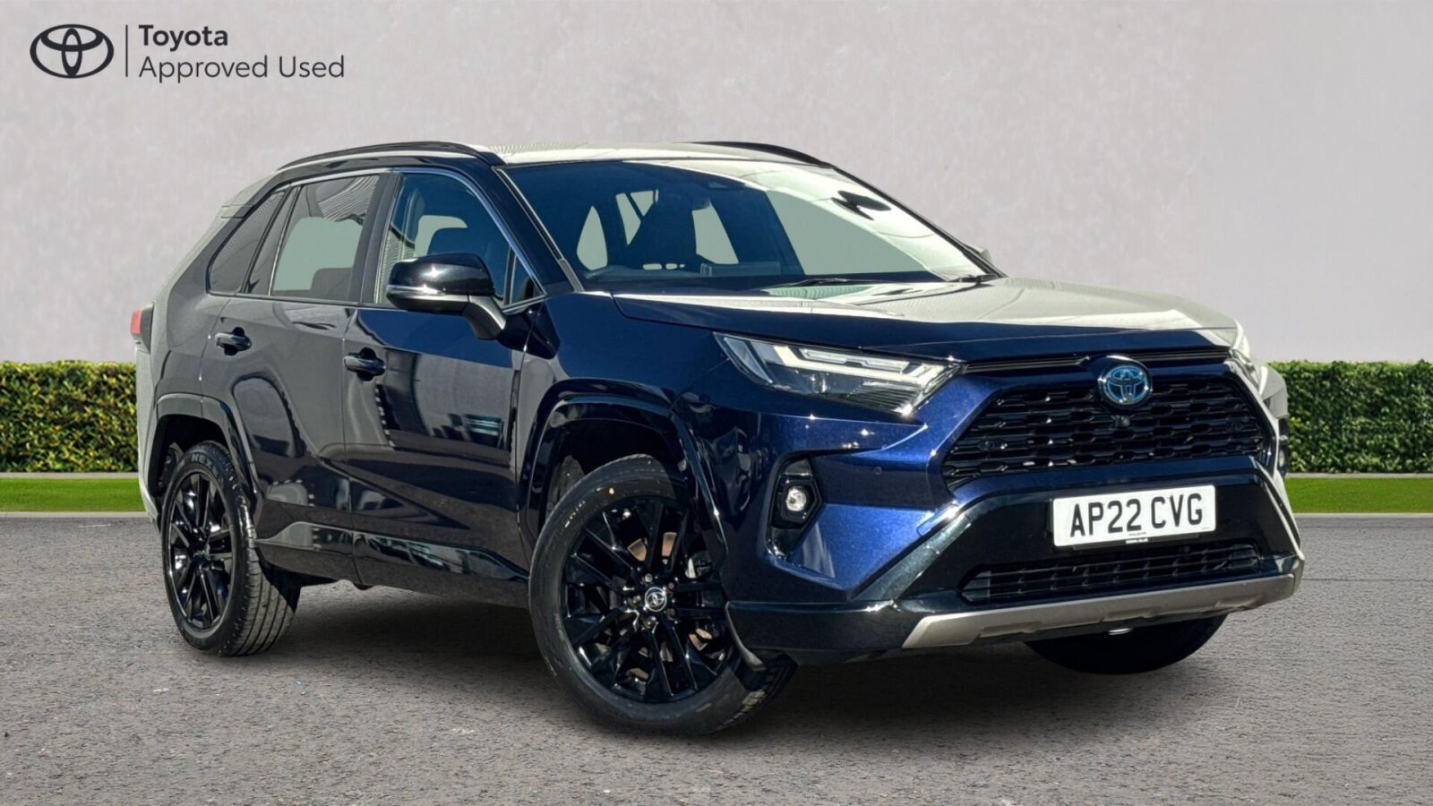 Main listing image - Toyota RAV4