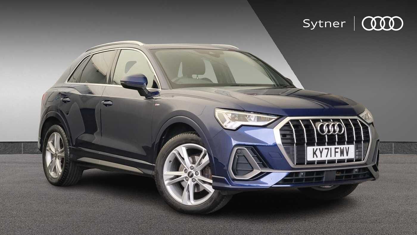 Main listing image - Audi Q3