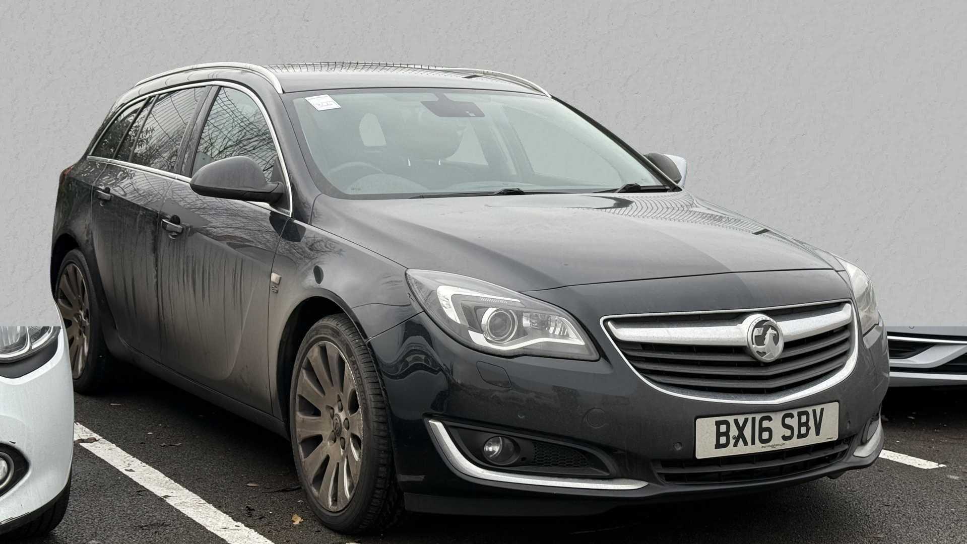 Main listing image - Vauxhall Insignia Sports Tourer