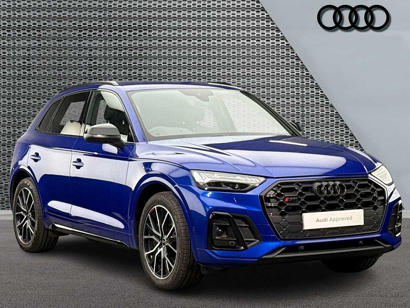 Main listing image - Audi Q5