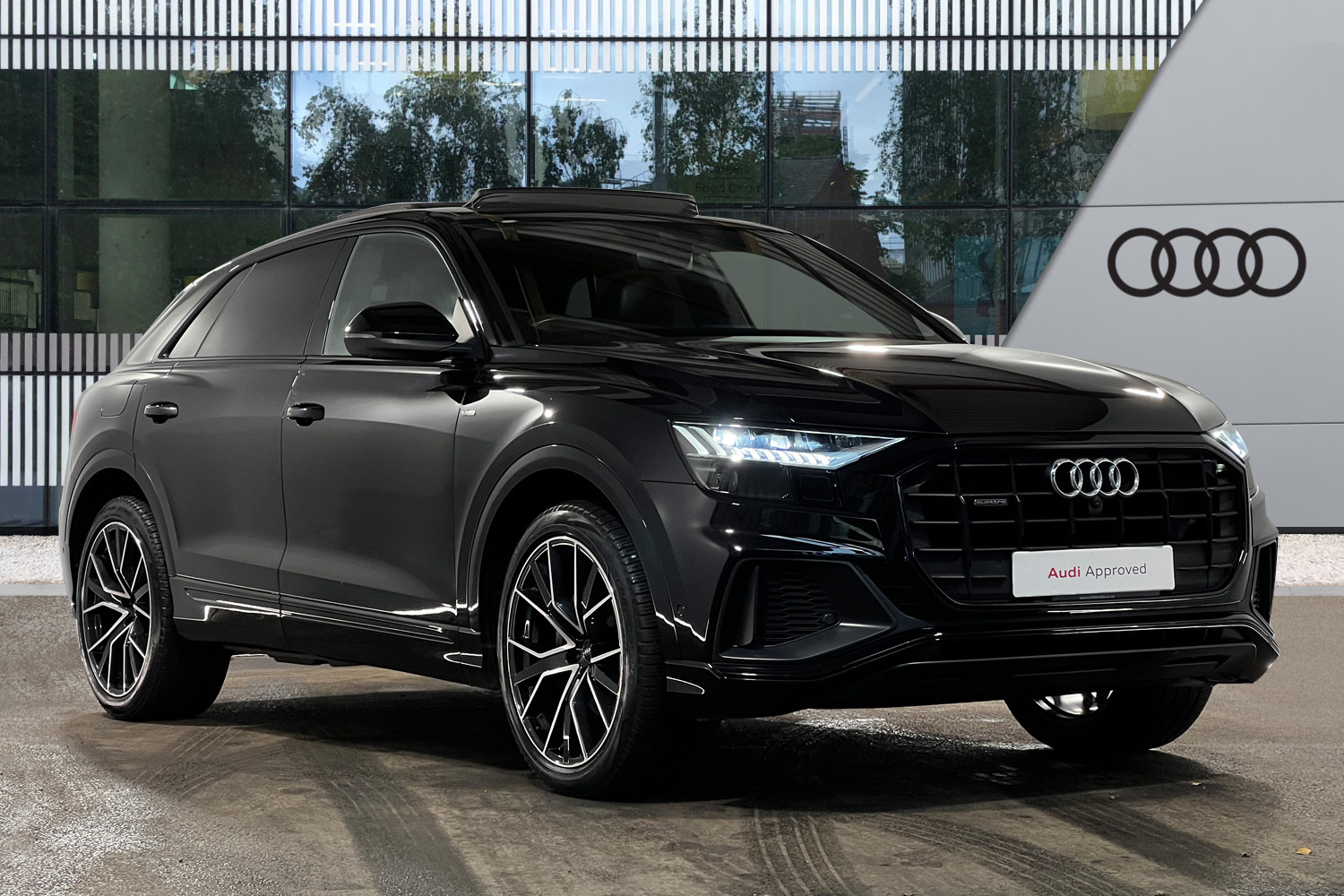 Main listing image - Audi Q8